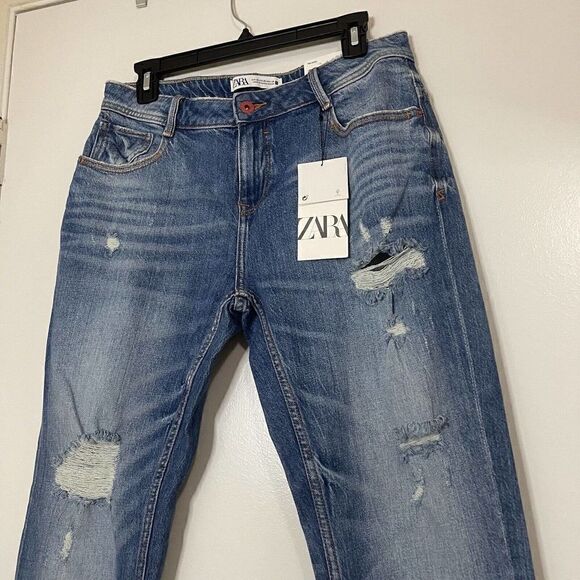 NWT Zara Distressed Relaxed Cropped Blue Jeans size US 6 - Picture 2 of 6